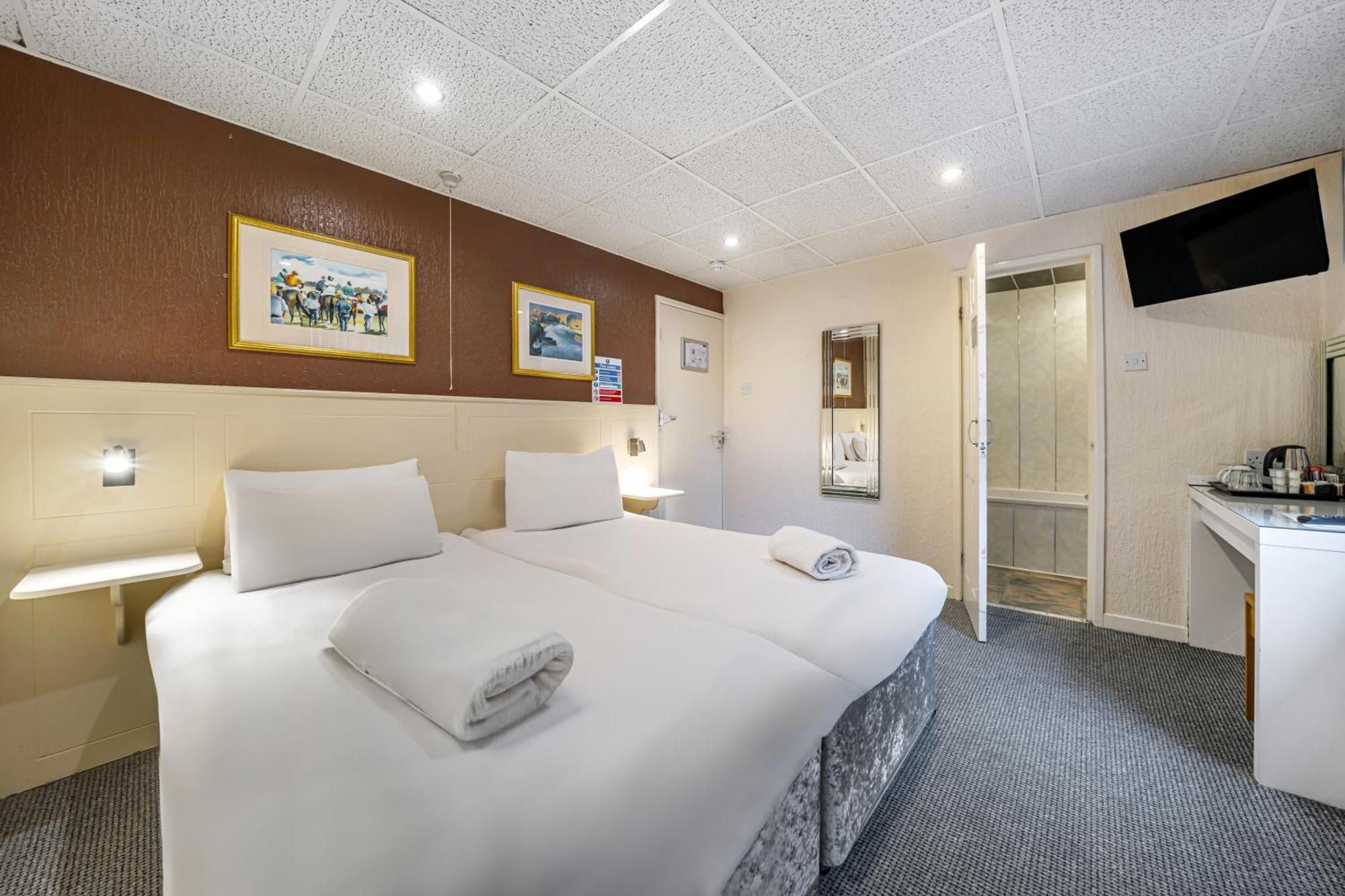 Bluewaters Hotel בלקפול מראה חיצוני תמונה