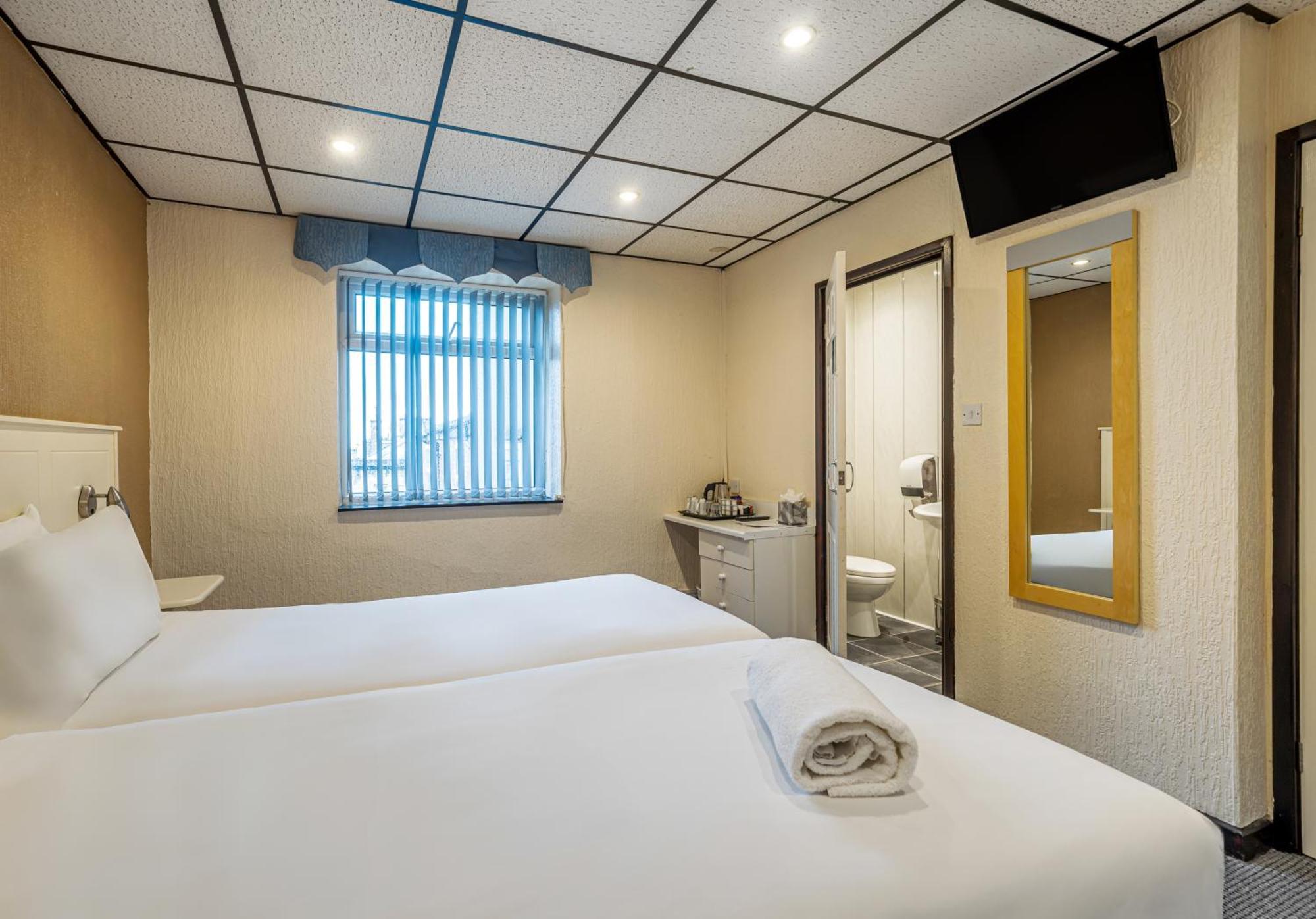 Bluewaters Hotel בלקפול מראה חיצוני תמונה