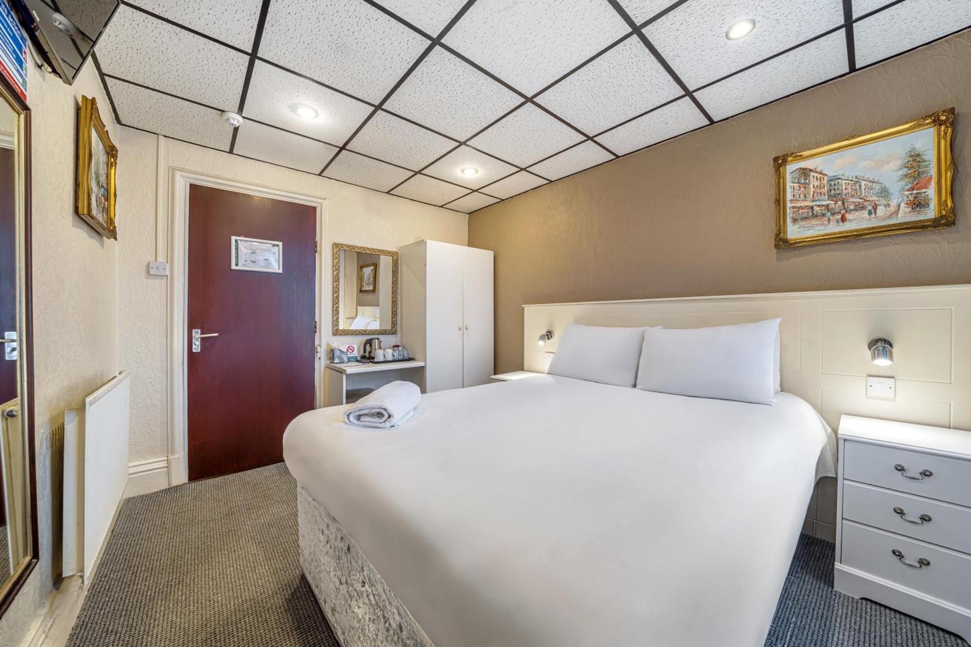 Bluewaters Hotel בלקפול מראה חיצוני תמונה